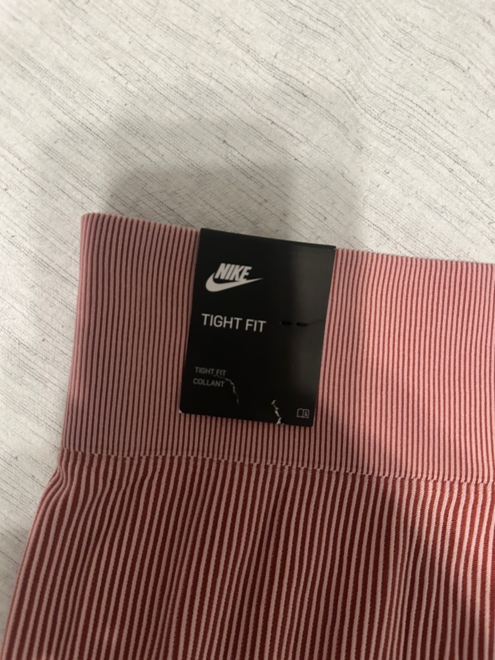 Nike Women’s Dusty Rose Ribbed Mini Skirt - Picture 6 of 6